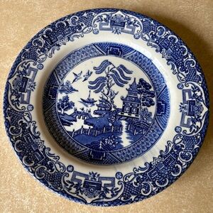 Blue Willow 6 7/8” Vintage Plate